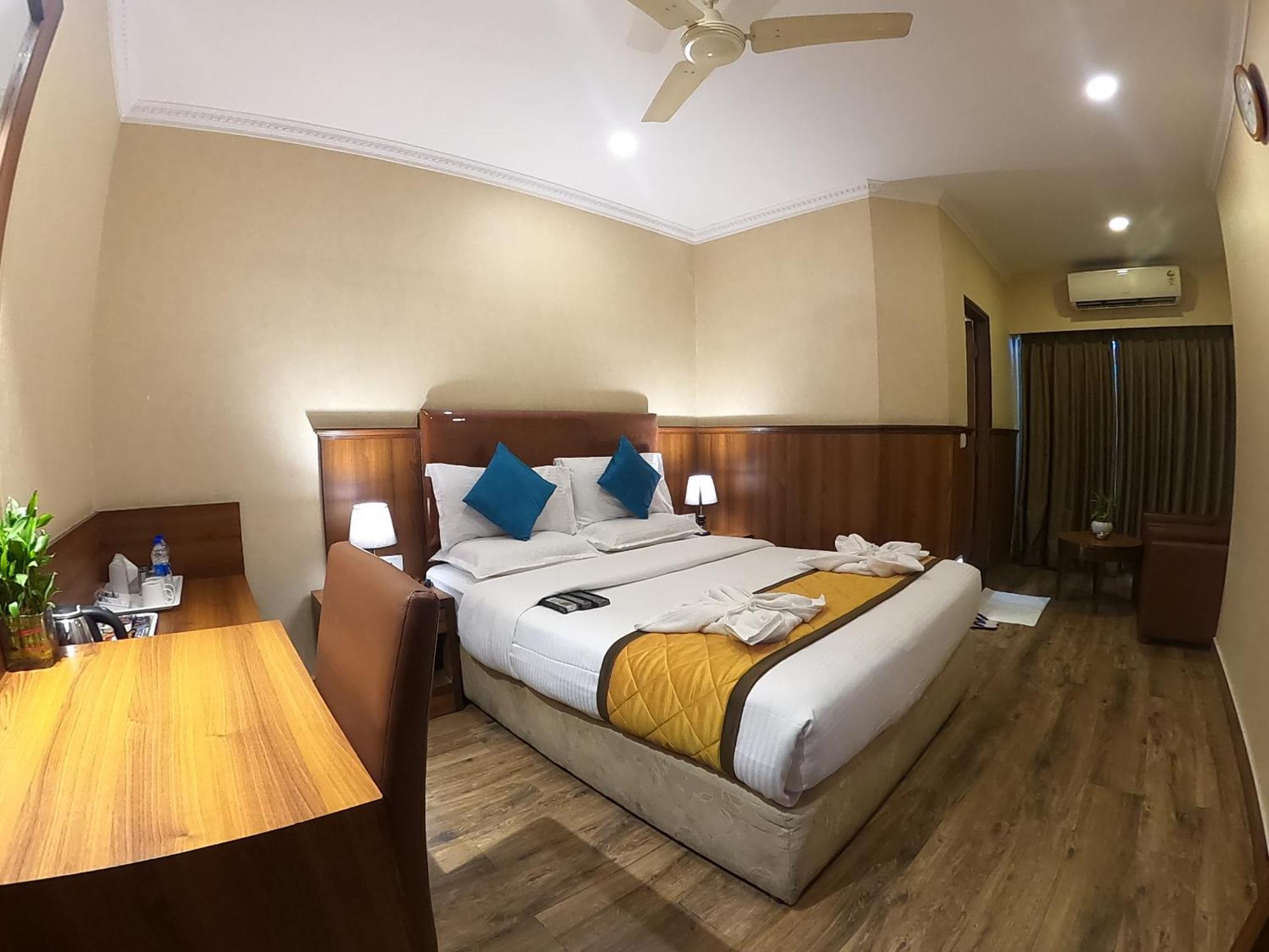 Hotel Noor Empire International Kormangala Bangalore Exterior photo