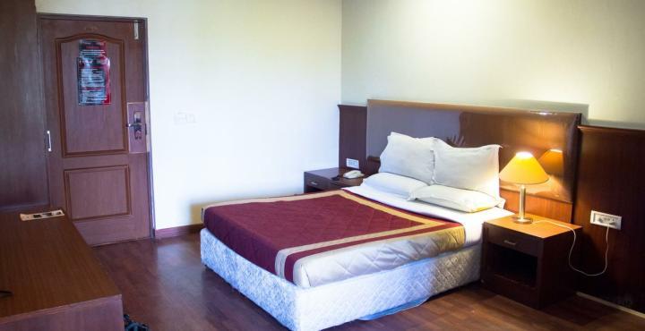 Hotel Noor Empire International Kormangala Bangalore Exterior photo